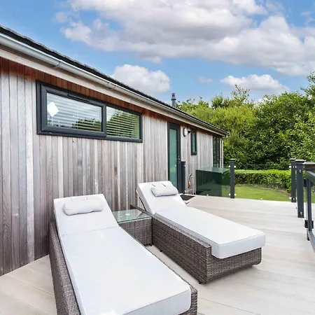 Haven Lakeside View Super Lodge,nr Cartmel Racecourse Holiday home