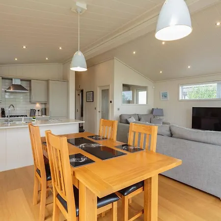 Haven Lakeside View Super Lodge,nr Cartmel Racecourse Holiday home Flookburgh