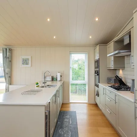 Haven Lakeside View Super Lodge,nr Cartmel Racecourse * Flookburgh