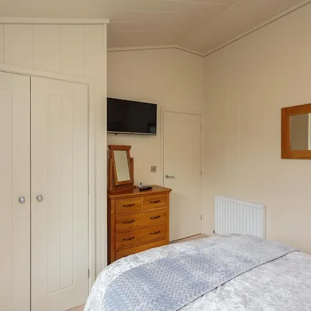 Haven Lakeside View Super Lodge,nr Cartmel Racecourse